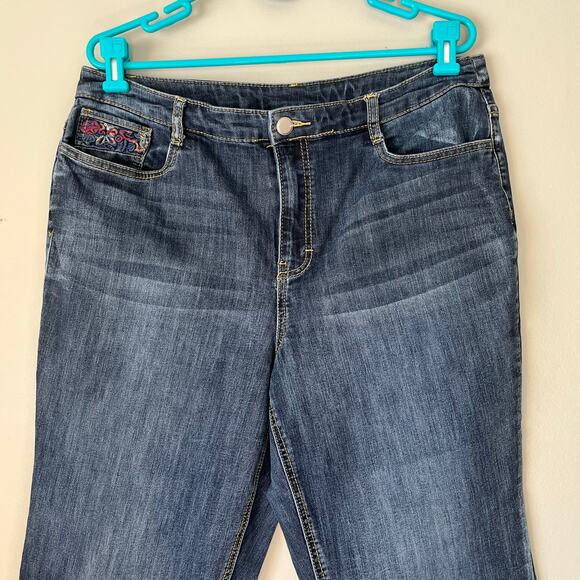 Christopher & Banks Dark Wash Bootcut Jean with Embroidered Pockets Size 14 - Picture 7 of 16